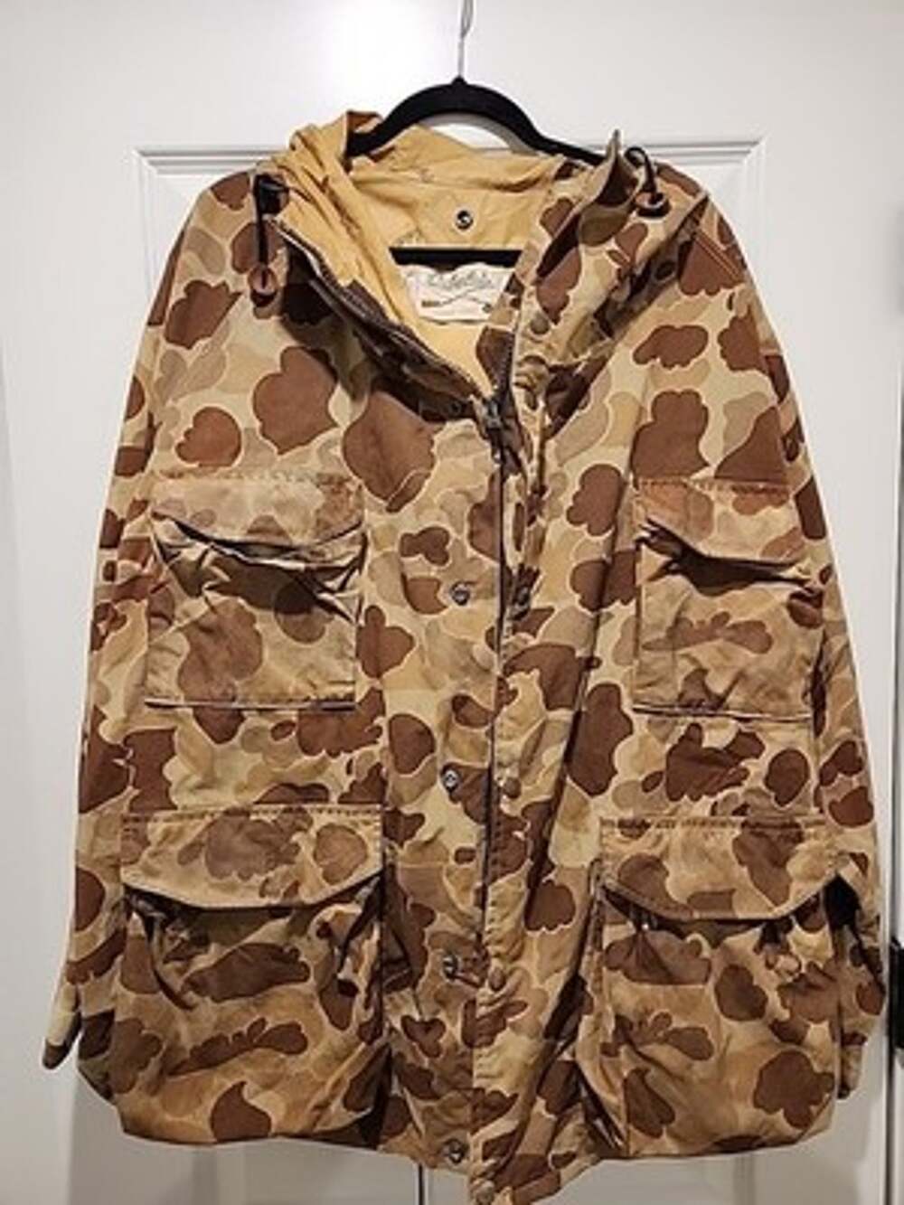 Vintage Cabela's Men's Large Gore-Tex duck camo hooded Winter hunting jacket